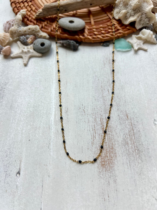 Dainty Black and Gold Boho necklace