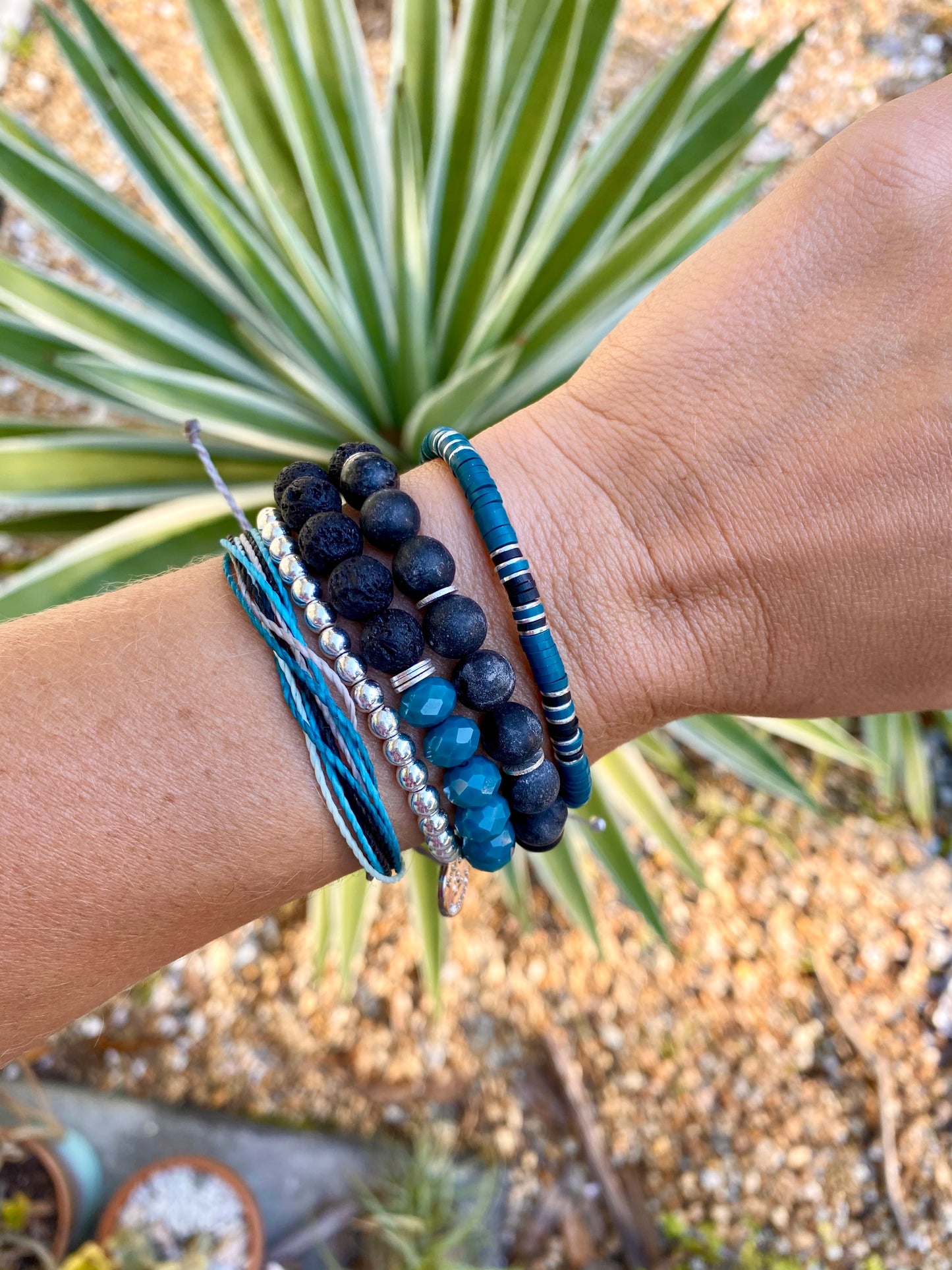 8mm Gemstone & Wood Diffuser bracelet