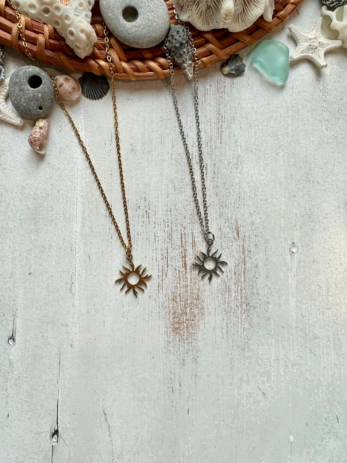 Sunburst necklace