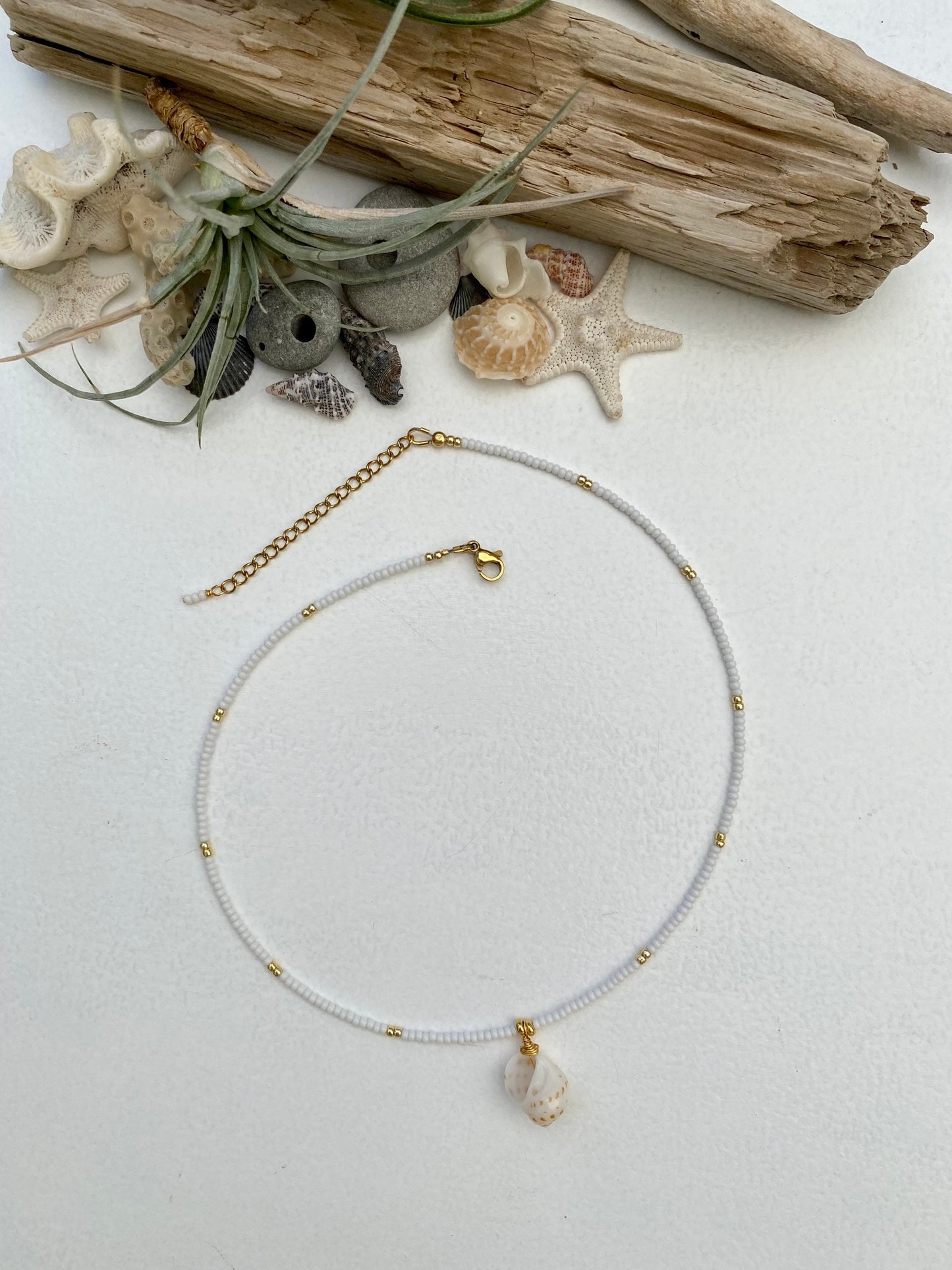 Seashell and seed bead choker