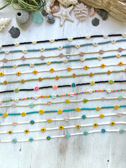 Daisy Chain Seed bead choker