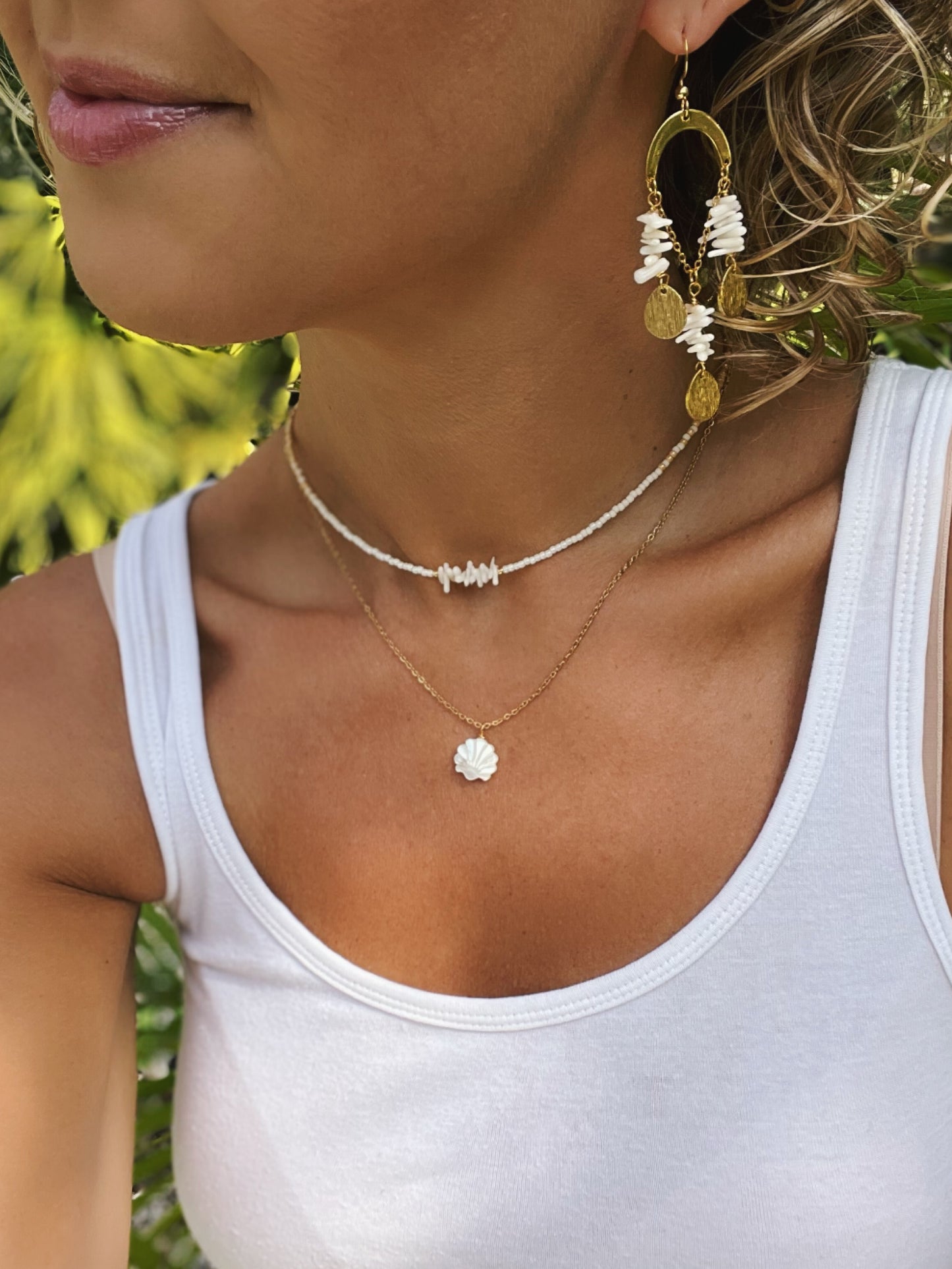 Mother of Pearl Shell necklace