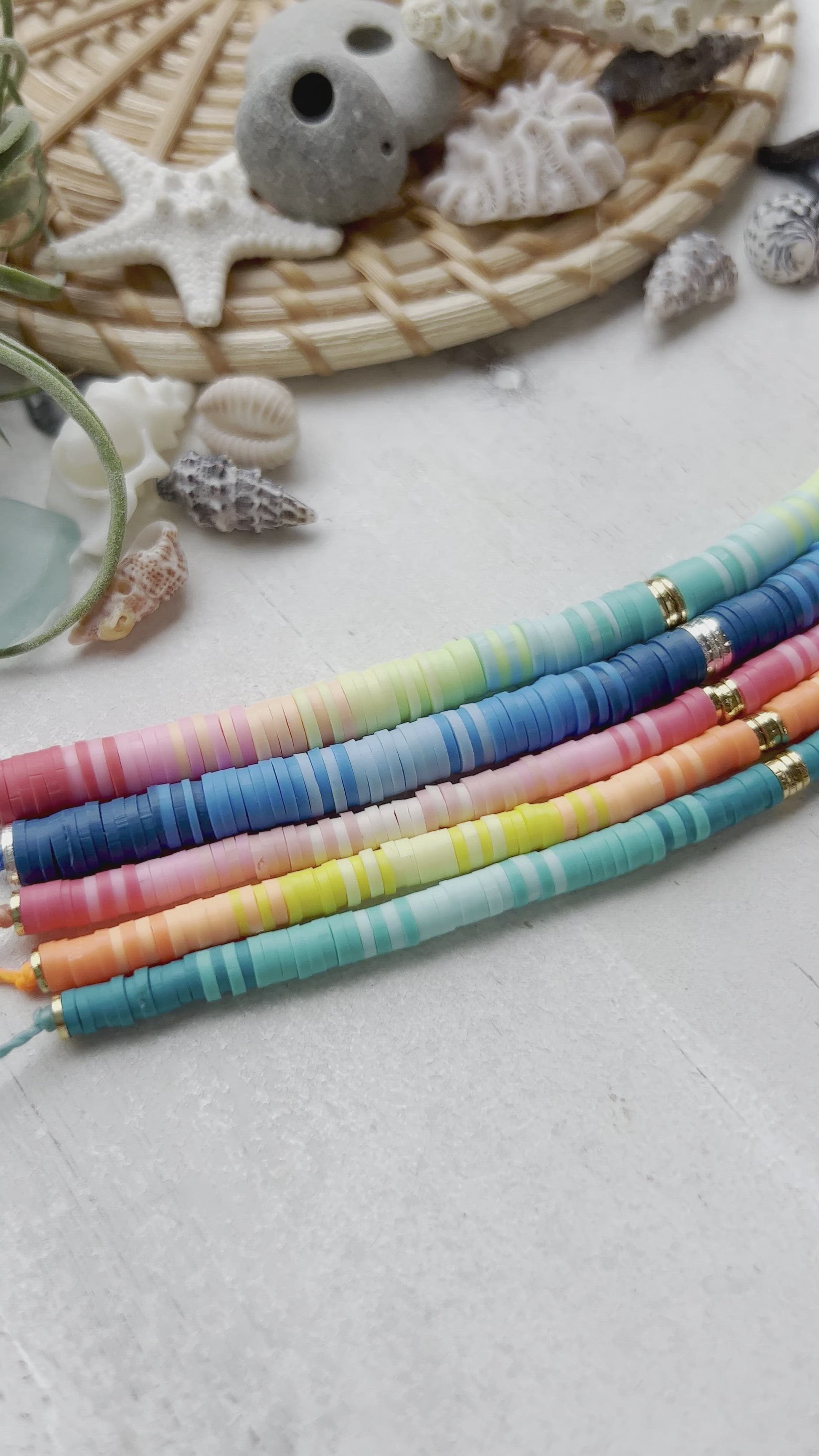 Pink clay bead bracelet | Gold beads | Heishi bead bracelet | 6mm heishi  beads | Preppy bracelets | 6mm clay beads | Minimalist jewelry