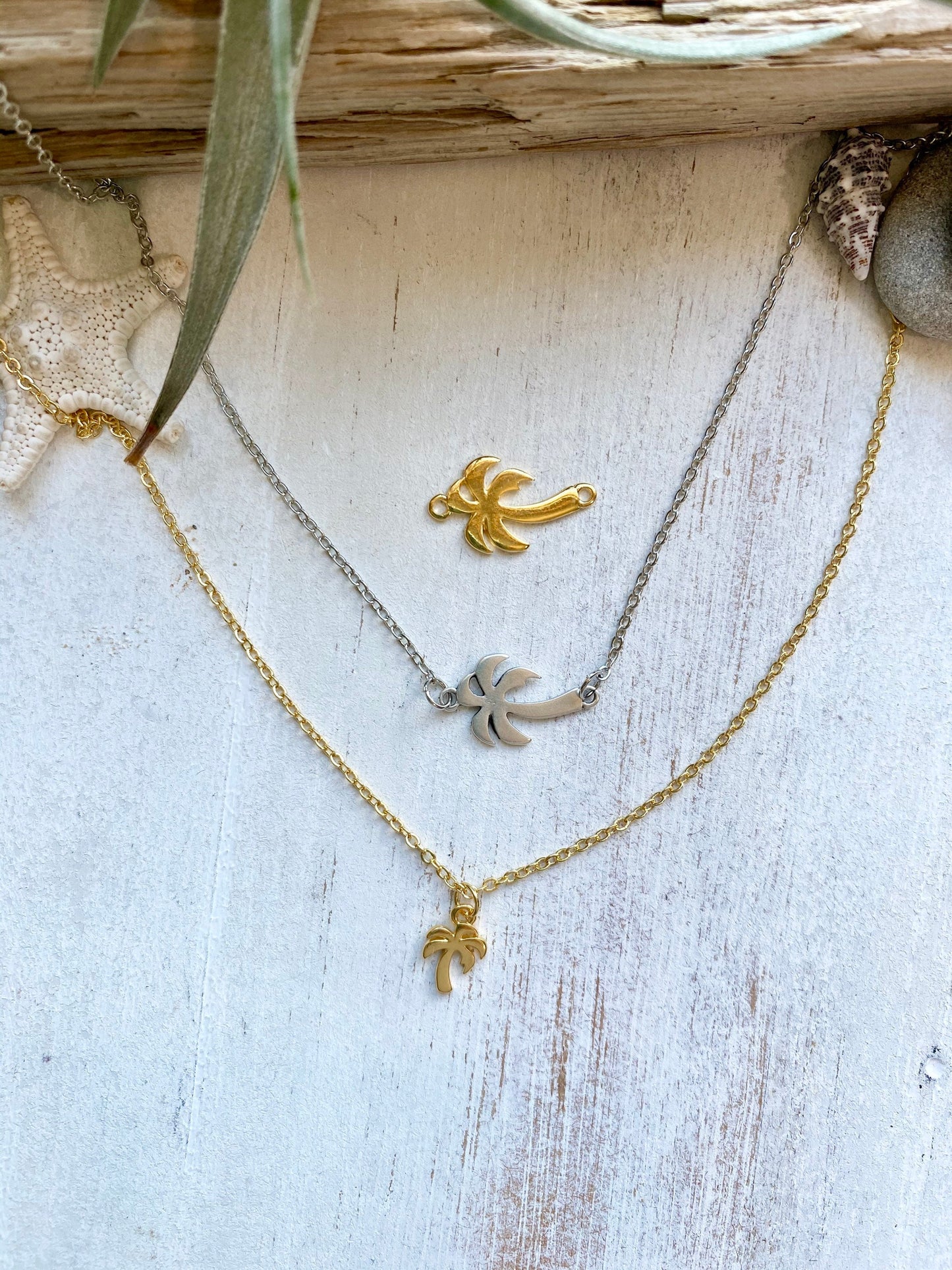 Gold or Silver palm tree necklace
